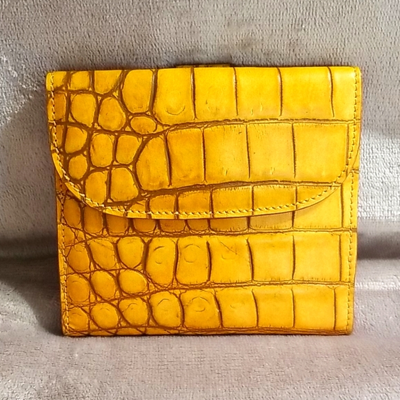 Dooney and bourke crocodile print design. NWOT